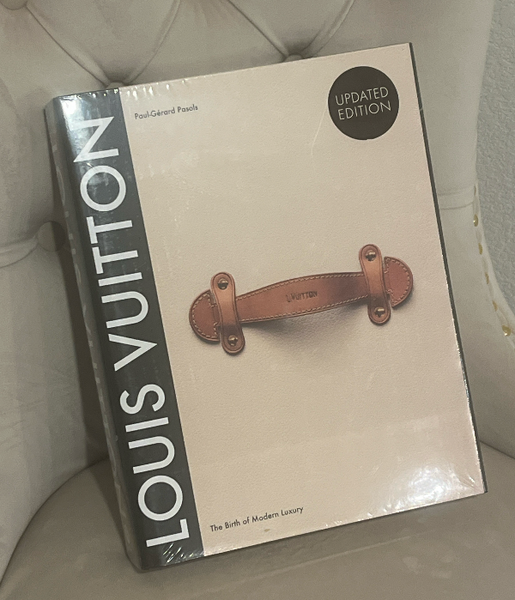 Louis Vuitton Book Catalogue The Birth of Modern Luxury New – Luxica