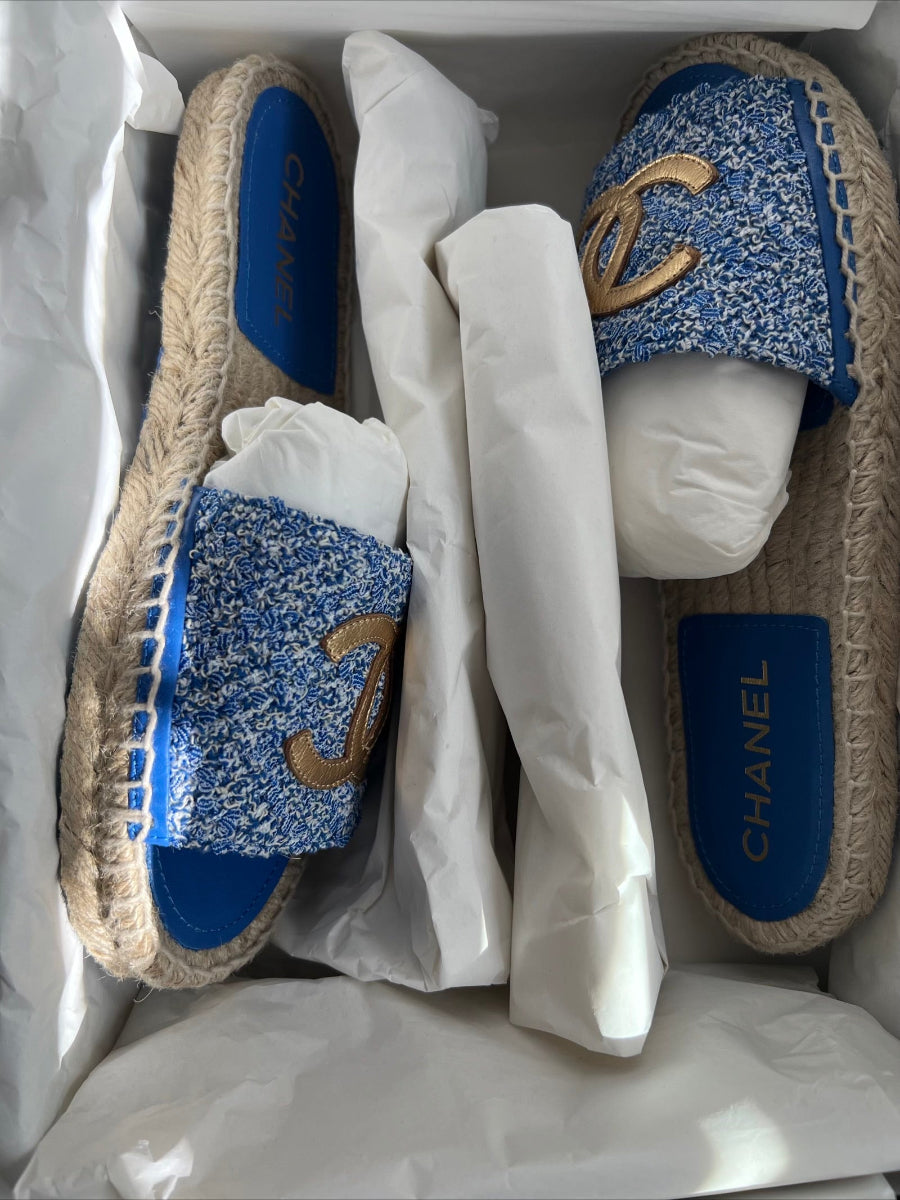 Authentic Chanel CC Logo Blue and Gold Tweed Espadrille Slide Sandals 24P 