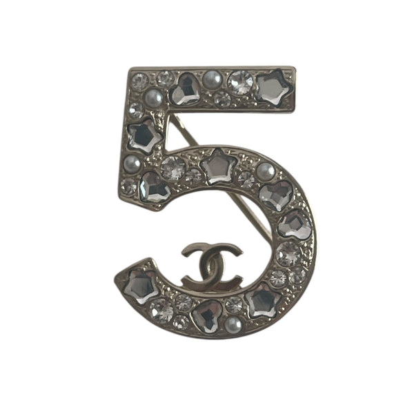 【差をつけるNo.５の煌めき♡】CHANEL ブローチ Photoroom_20250521_102048_gran